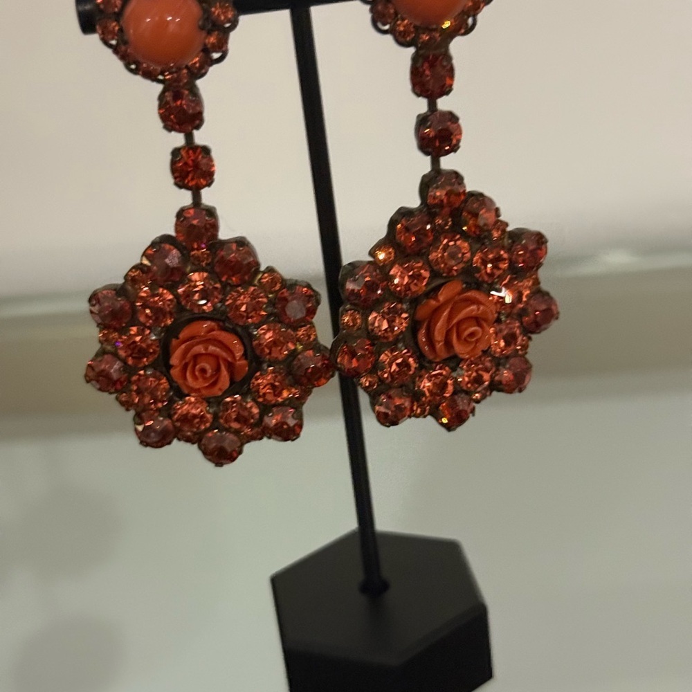 Dimitriadis Anthropologie Dangling Rose Earrings EUC - Picture 6 of 9